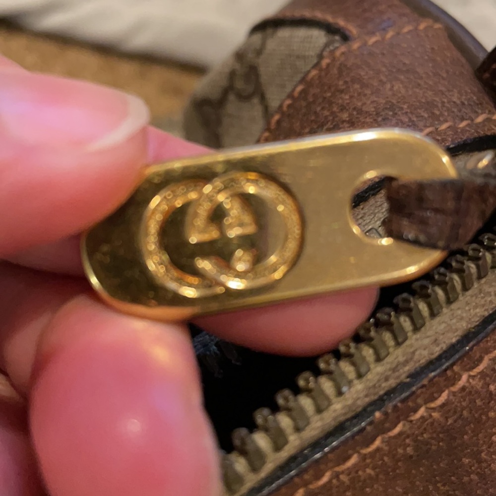 Vintage authentic Gucci bag. - Picture 7 of 7